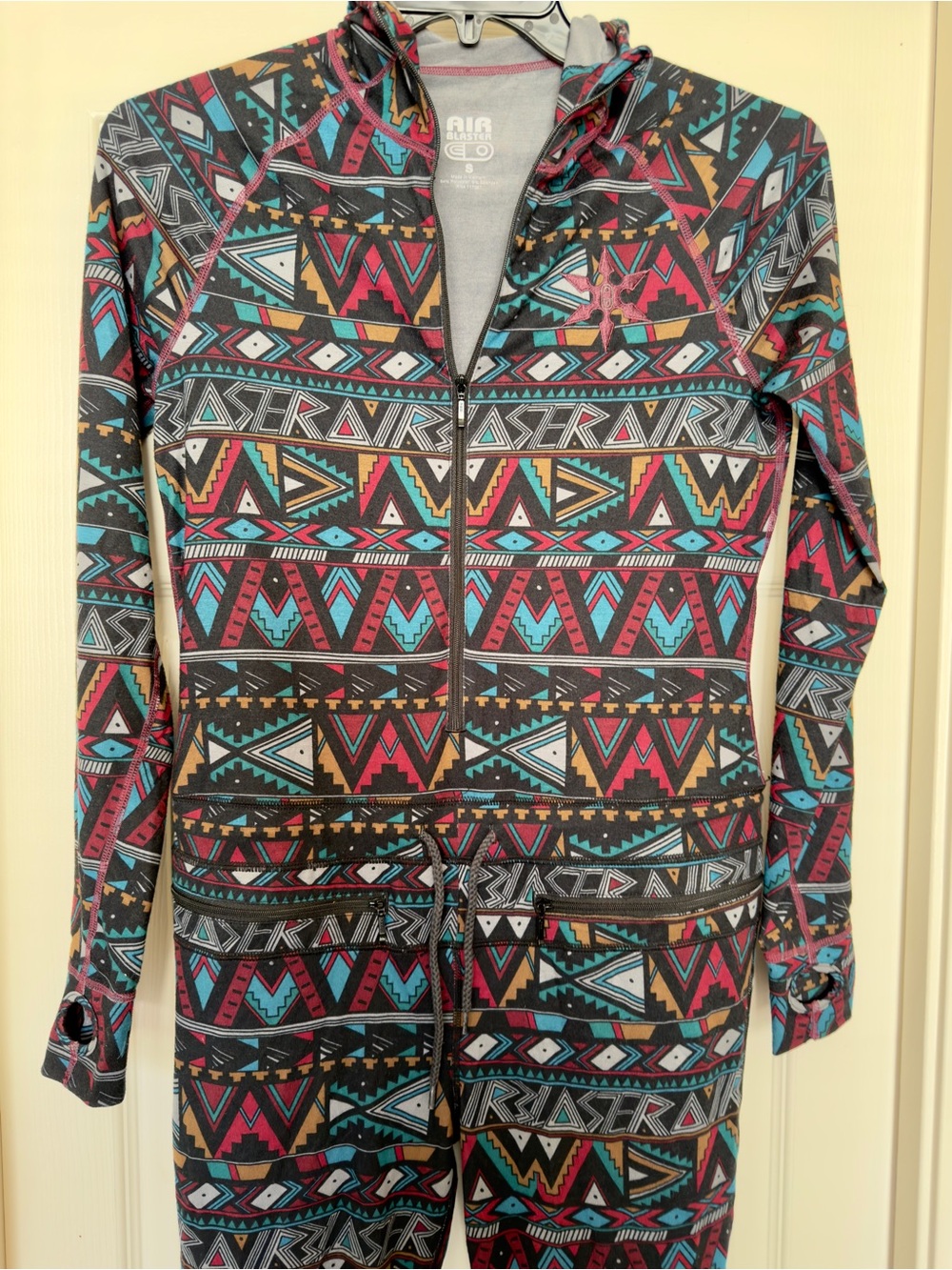 Airblaster Women's Classic Ninja Suit | Wild Tribe | Aztec Base Layer, sz Small - Picture 3 of 13